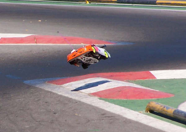 carrerafotobcn.jpg (28725 bytes)