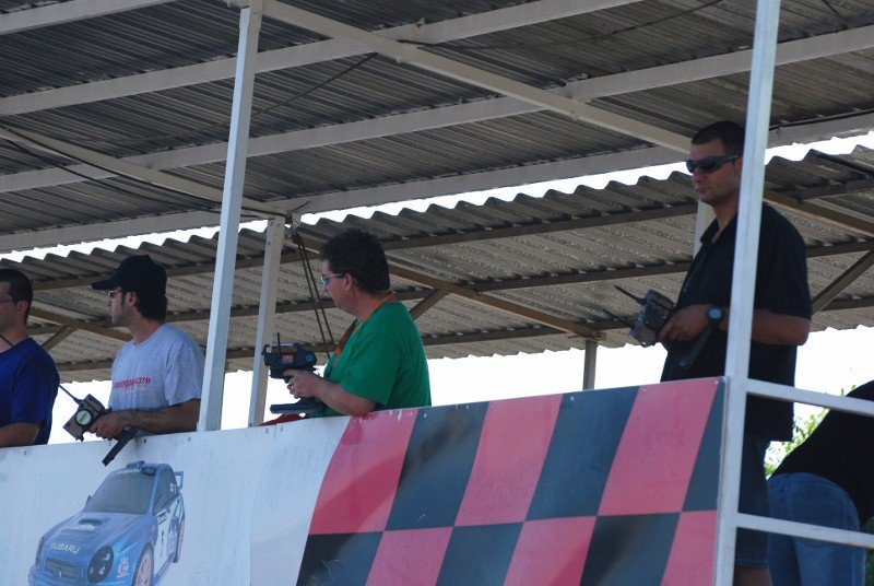 resistencia12hrubi2008102800x536.jpg